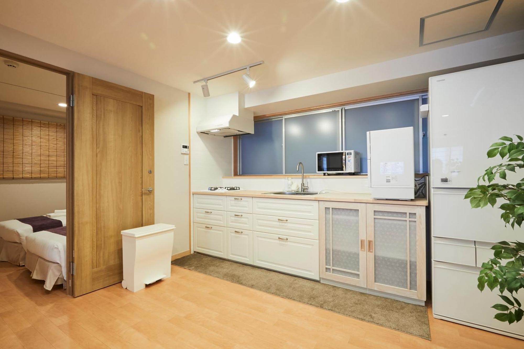 Condominium Hotel Keyakian Tokyo Nihonbashi Exteriör bild
