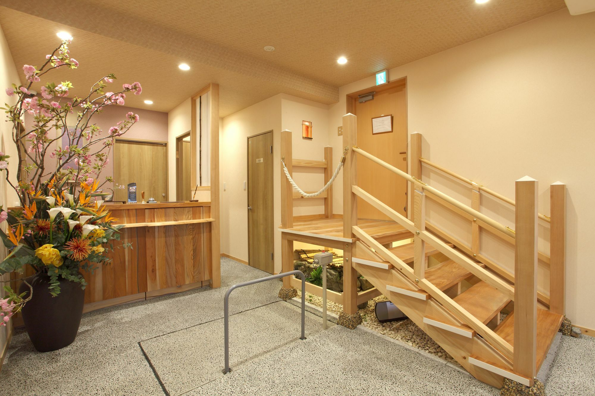 Condominium Hotel Keyakian Tokyo Nihonbashi Exteriör bild